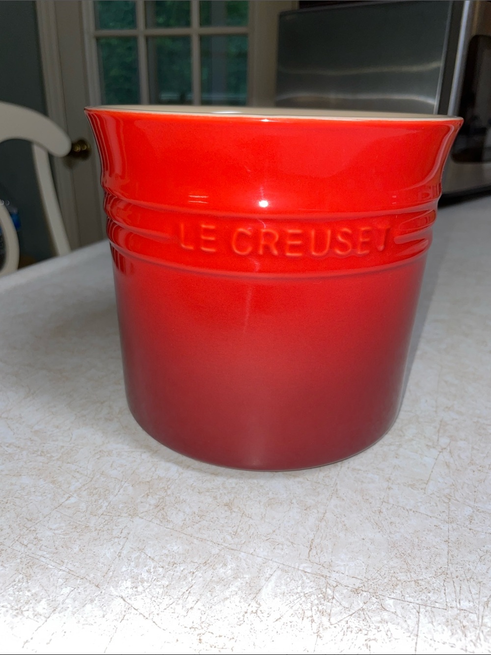 Le Creuset Utensil Holder 6" Tall Stoneware Red 2.3L/2.75 QT, EUC